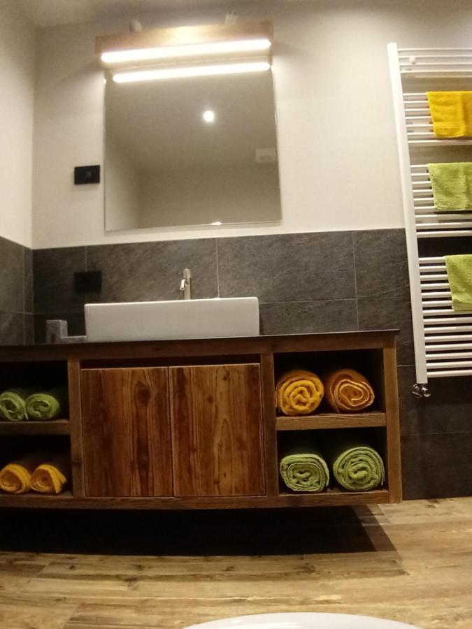 Ricky Apartment